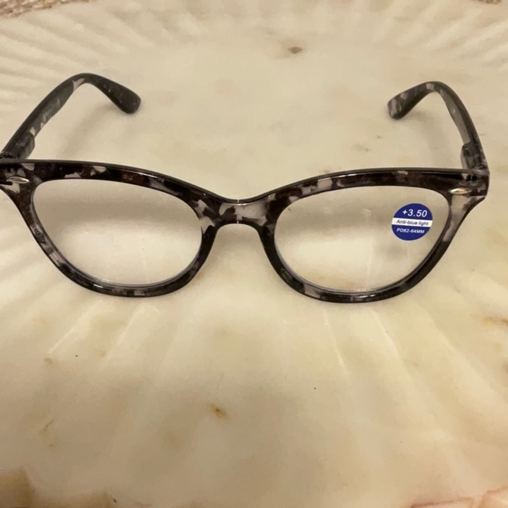 NEW, NEVER USED! Stylish Black and Gray Women's Glasses with 3.50 Magnification.